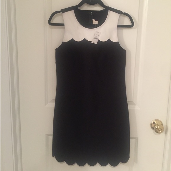 J. Crew Dresses & Skirts - J. Crew Scalloped Black & White Shift Dress